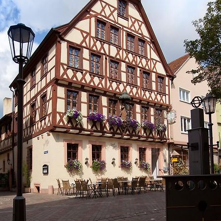 Zum Fehmelbauer Hotel คาร์ลชตัดท์ ภายนอก รูปภาพ